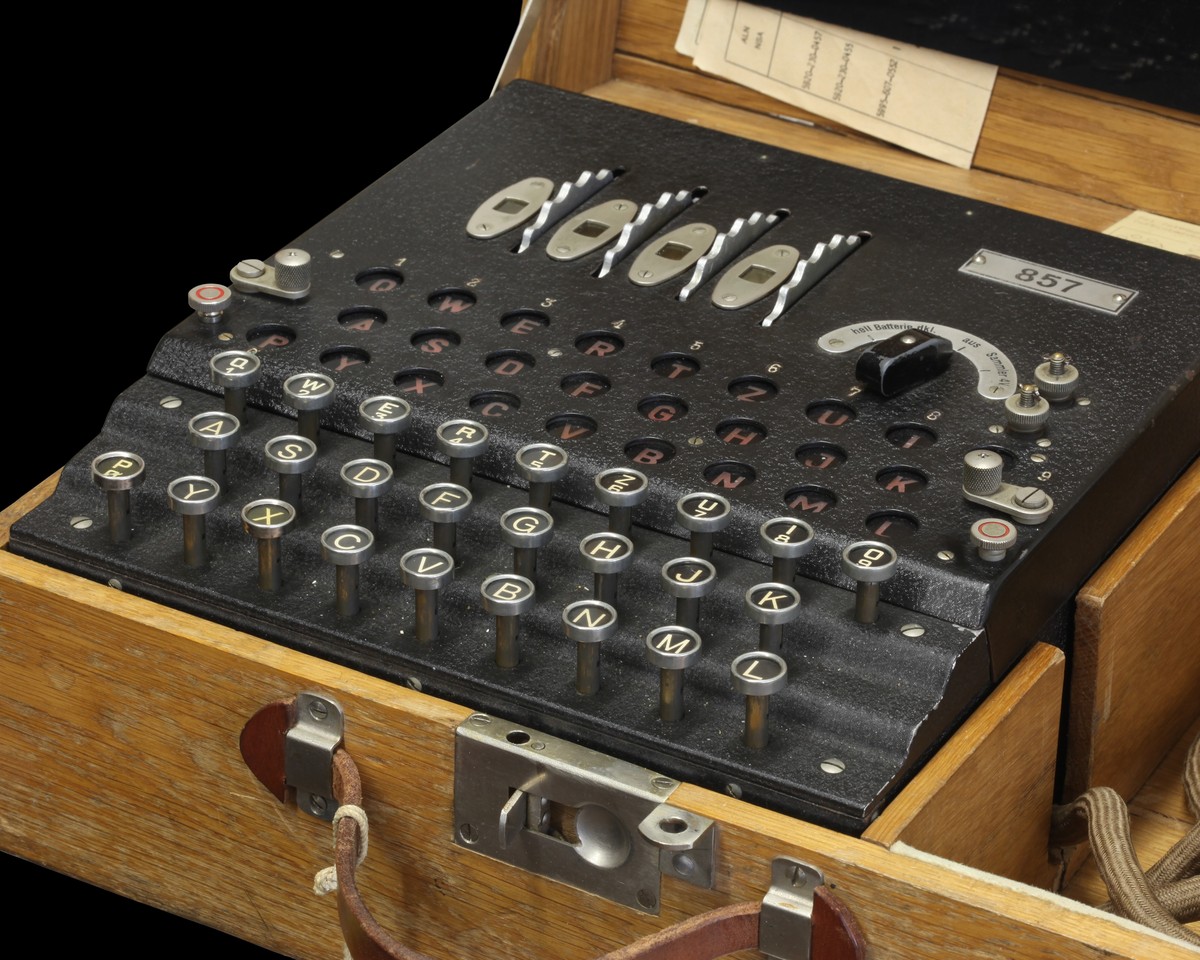 Illustration for the Enigma decryption story